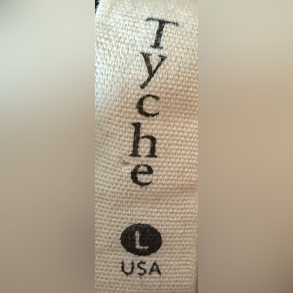 Black Ruffle Sleeve Dress - Picture 5 of 6